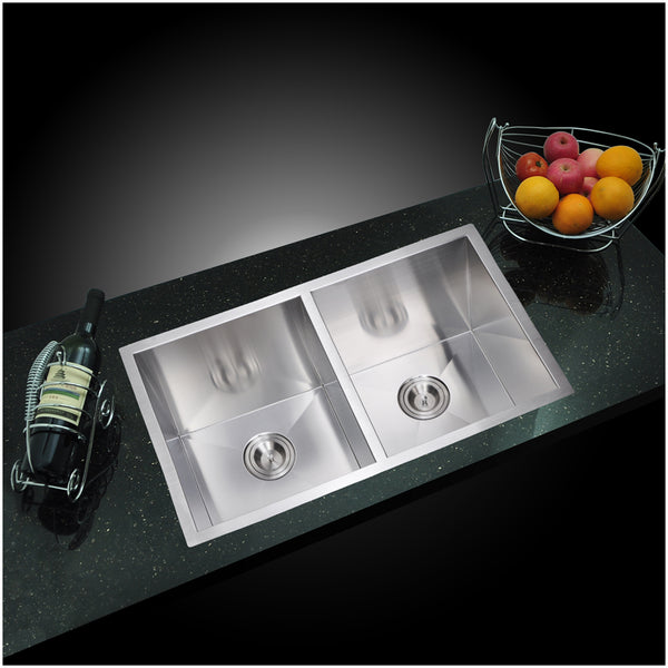 31 Inch X 18 Inch Zero Radius 50/50 Double Bowl Stainless Steel Hand Made Undermount Kitchen Sink With Drains, Strainers, And Bottom Grids