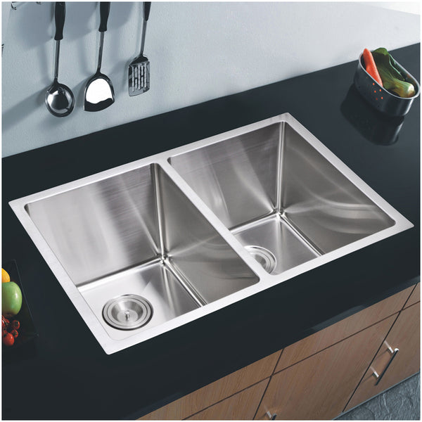 29 Inch X 20 Inch 15mm Corner Radius 50/50 Double Bowl Stainless Steel Hand Made Undermount Kitchen Sink With Drains and Strainers